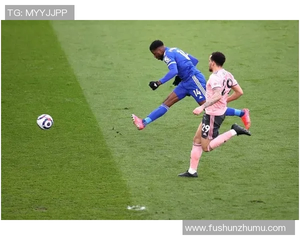 足球明星赛前训练热身揭秘球员如何调整状态迎接激烈比赛